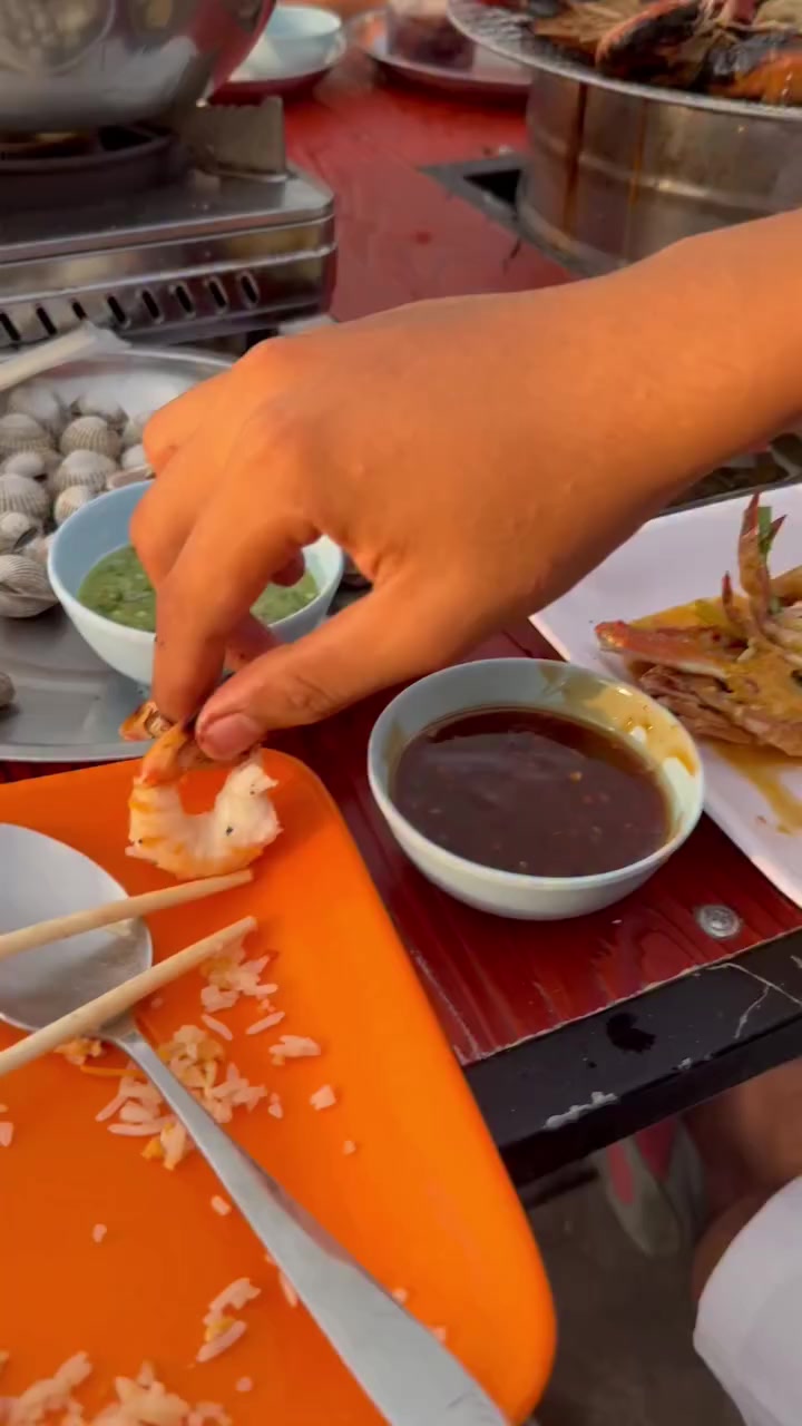 @น้องฝน ชอบกินนม
