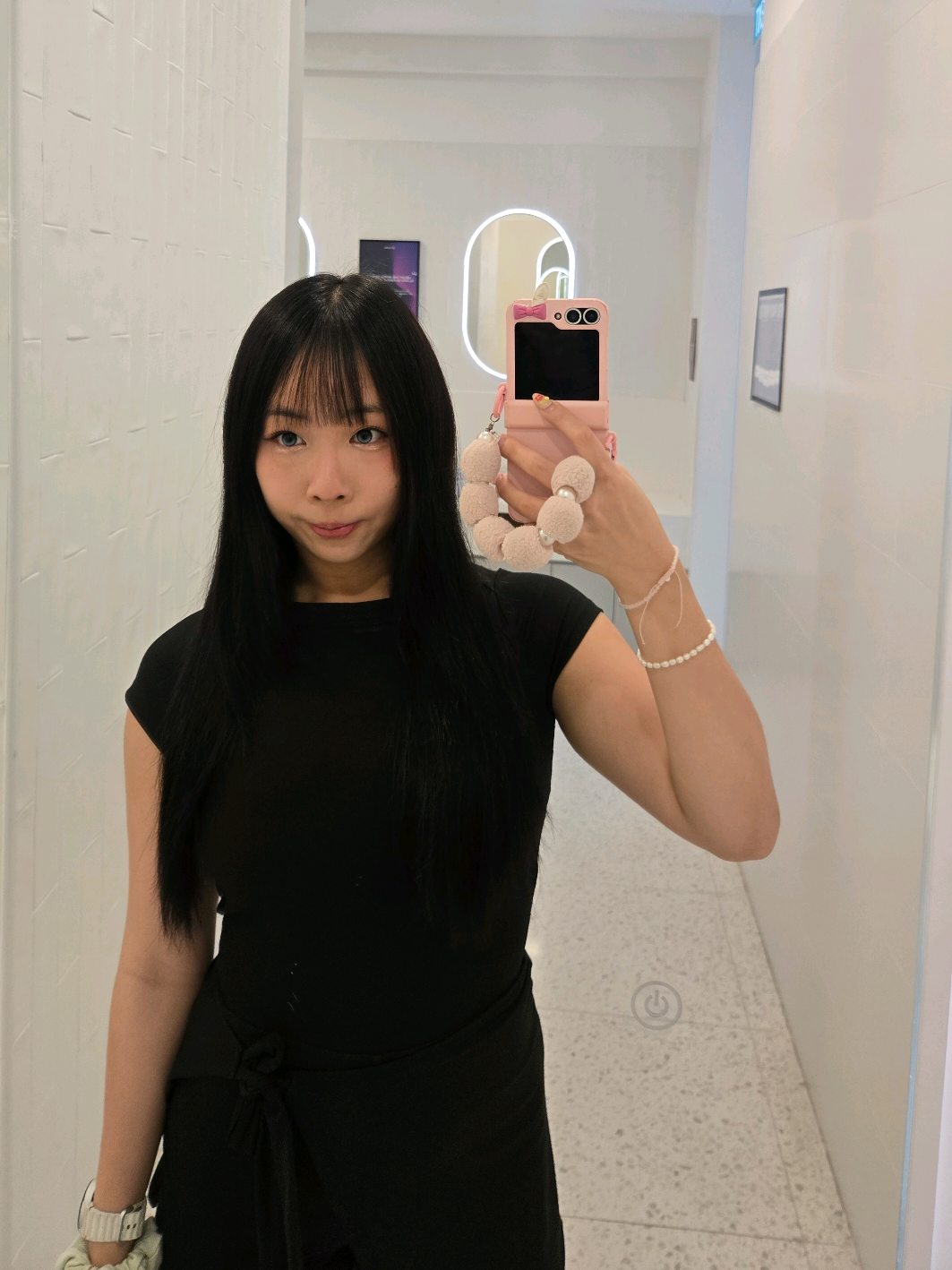 @vera&ensp;(◍&bull;ᴗ&bull;◍)✧*。