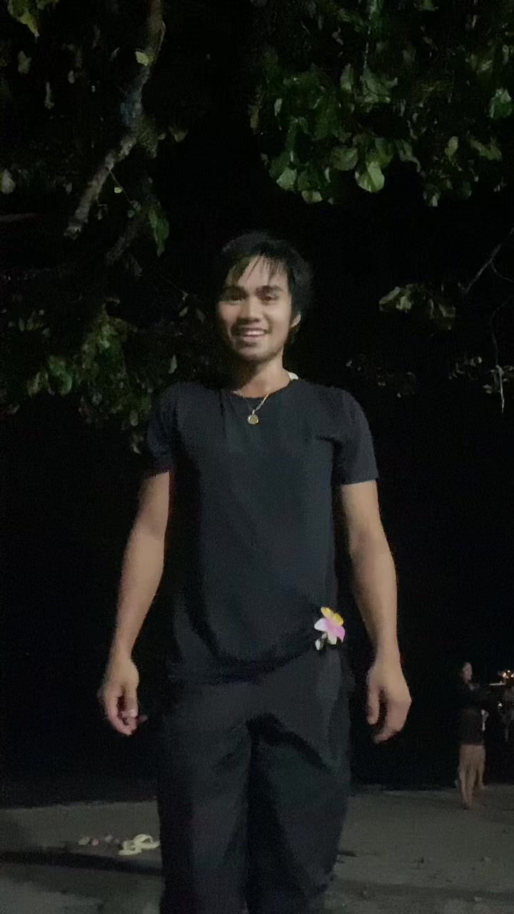 @💋