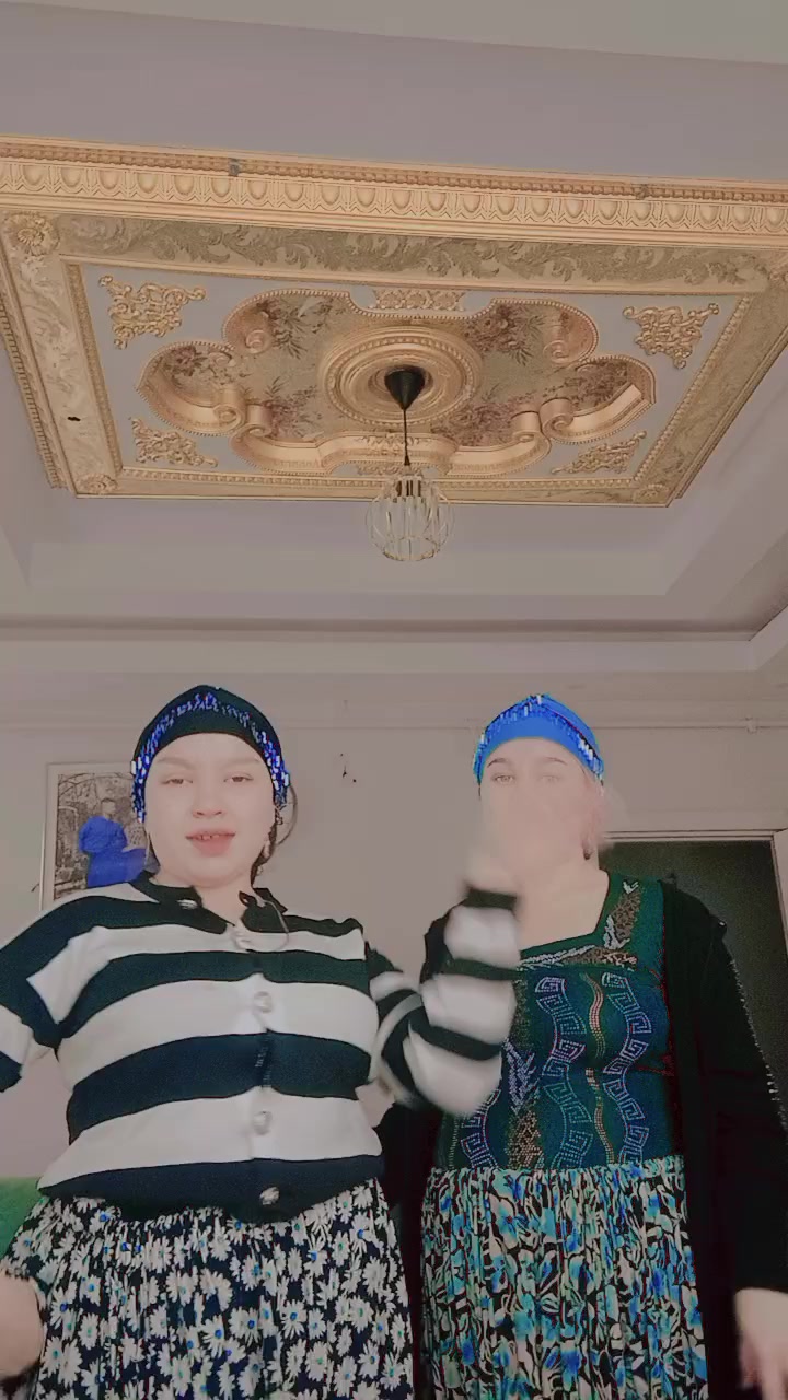 @𝐒"❦