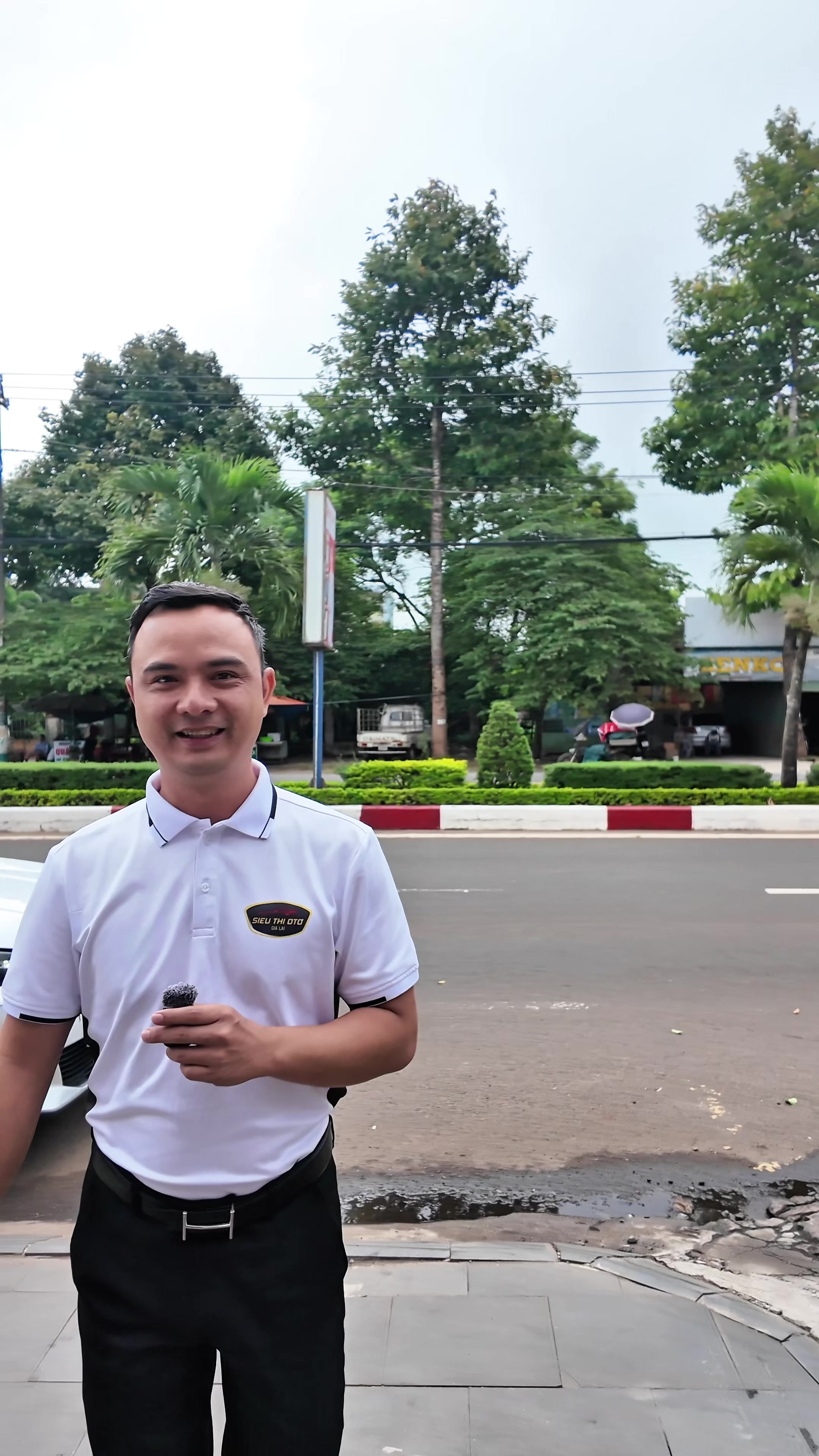 @CƯỜNG SIÊU THỊ ÔTÔ GIALAI
