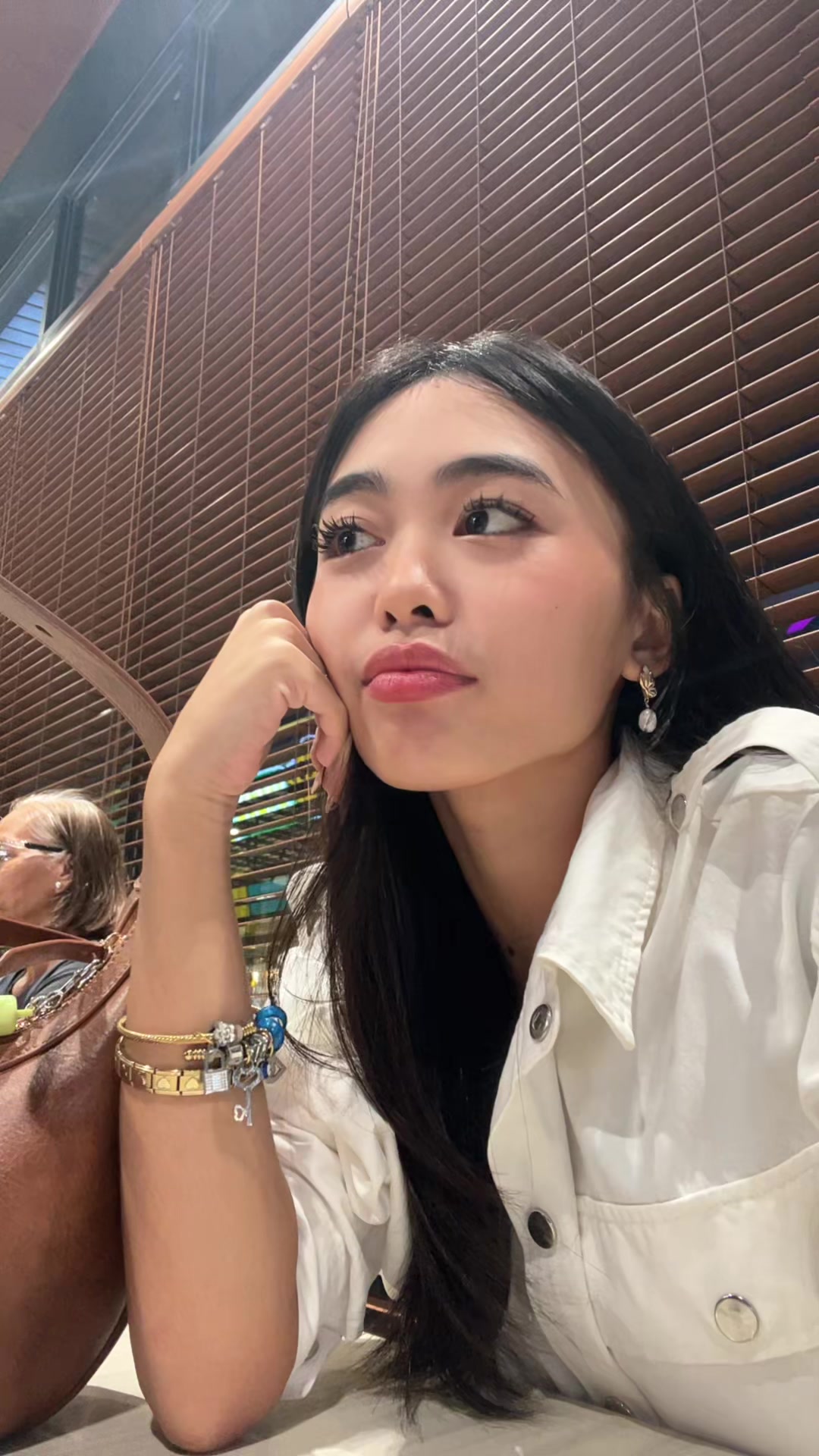 @Rei