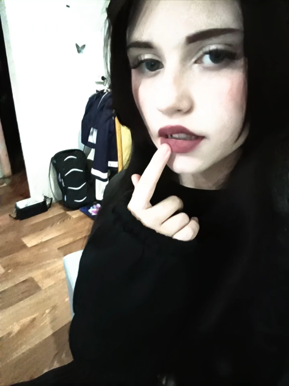 @лили🤪