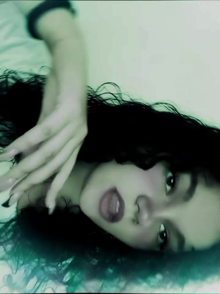 @𝓝 ☾