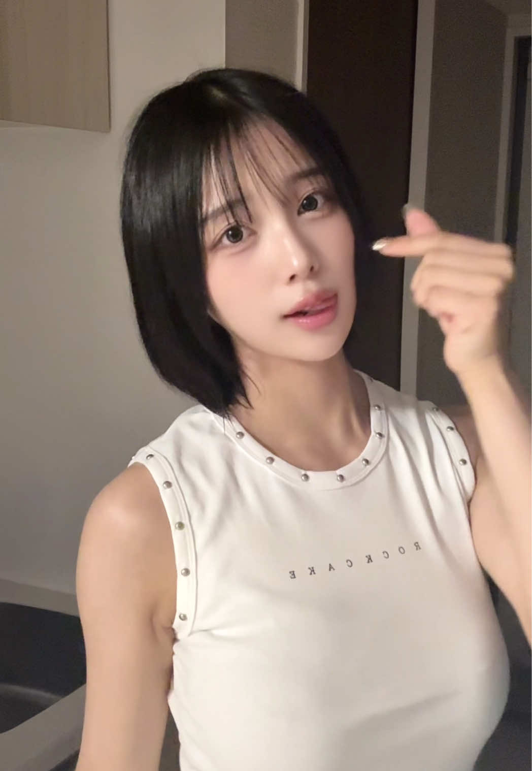 @安達玲奈