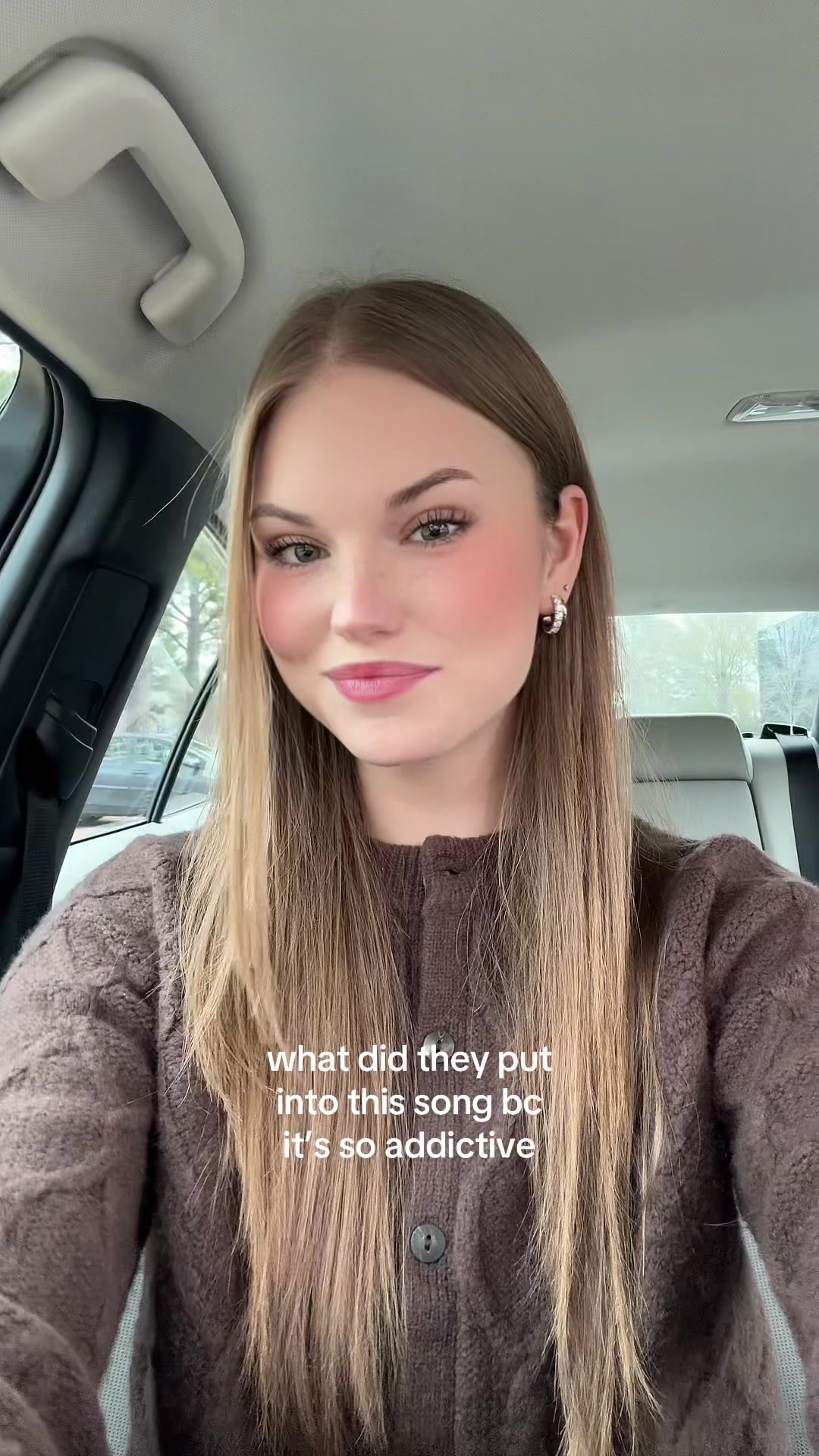 @mia ✮⋆˙