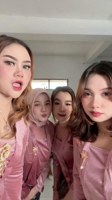 @adellaa.nurul