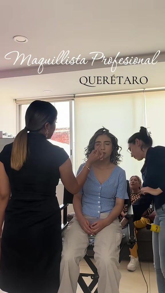 @MARIANA MAKEUP ARTIST