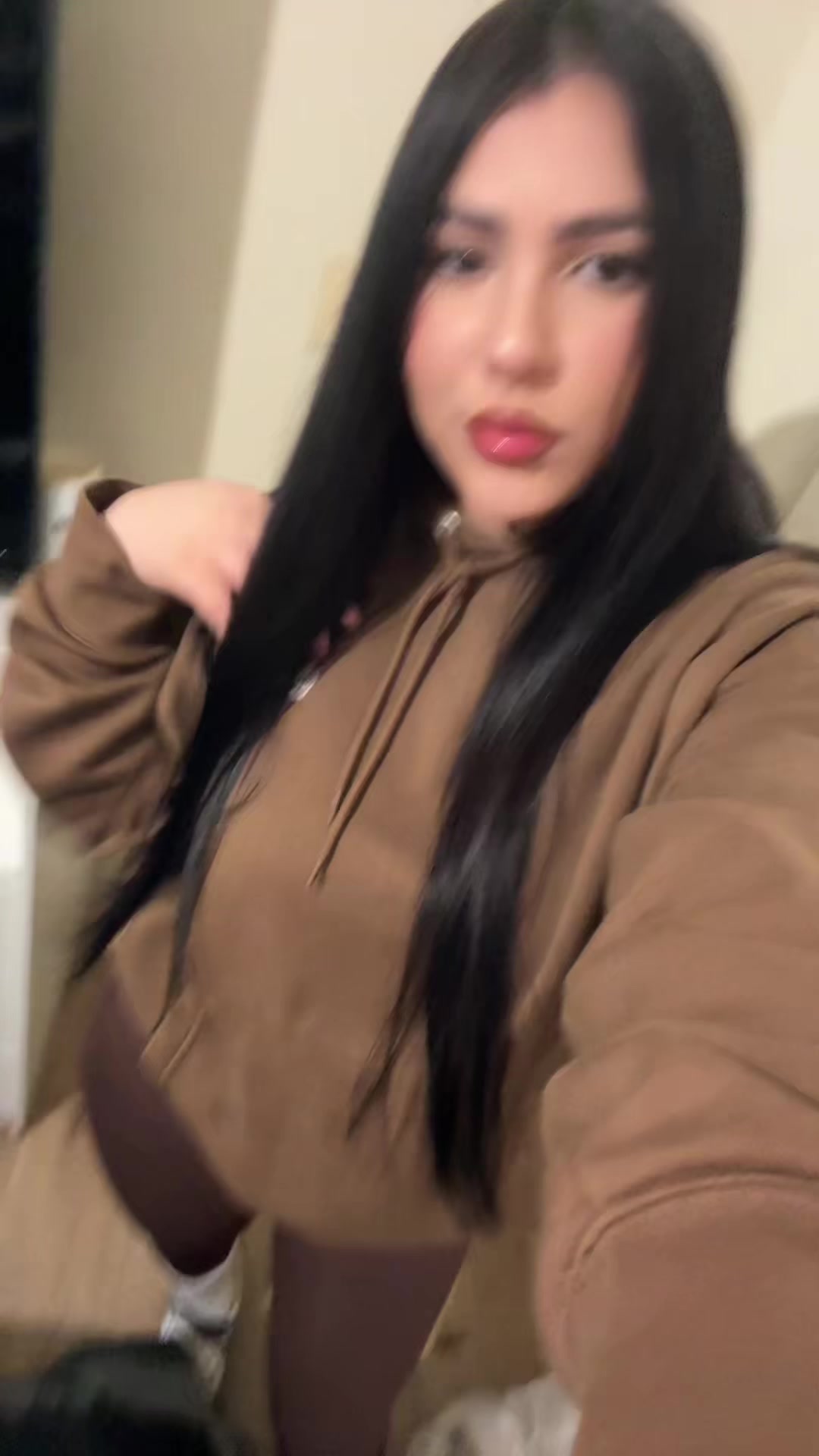 @🫧👧🏻