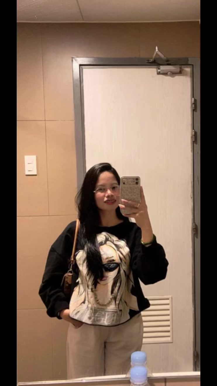 @khuletsko02🇲🇾🇦🇪🇸🇦🇹🇭
