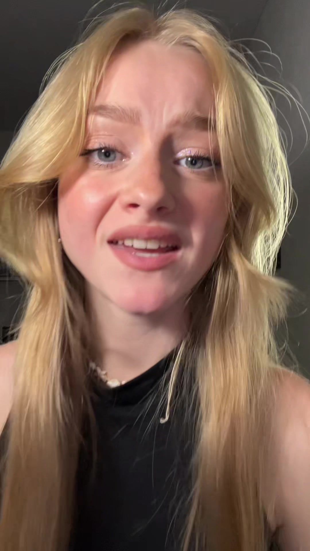 @deni_vers