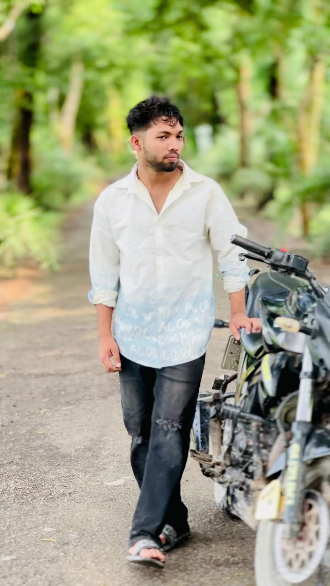 @💔🥀 👑 অযোগ্য 👑🥀💔