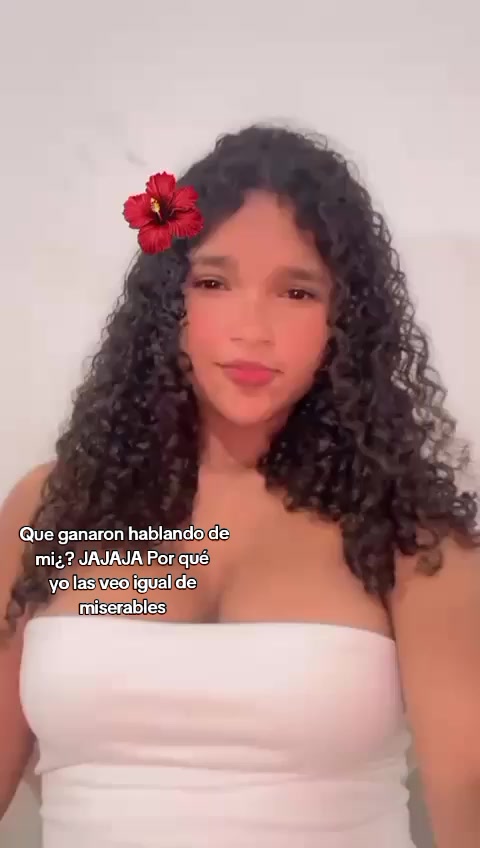 @✨Carol✨🧡