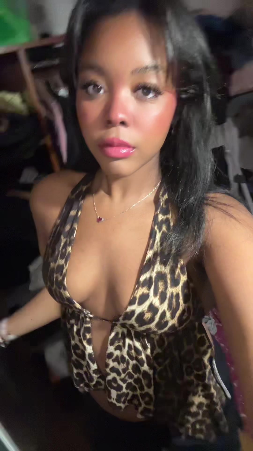 @demi😻