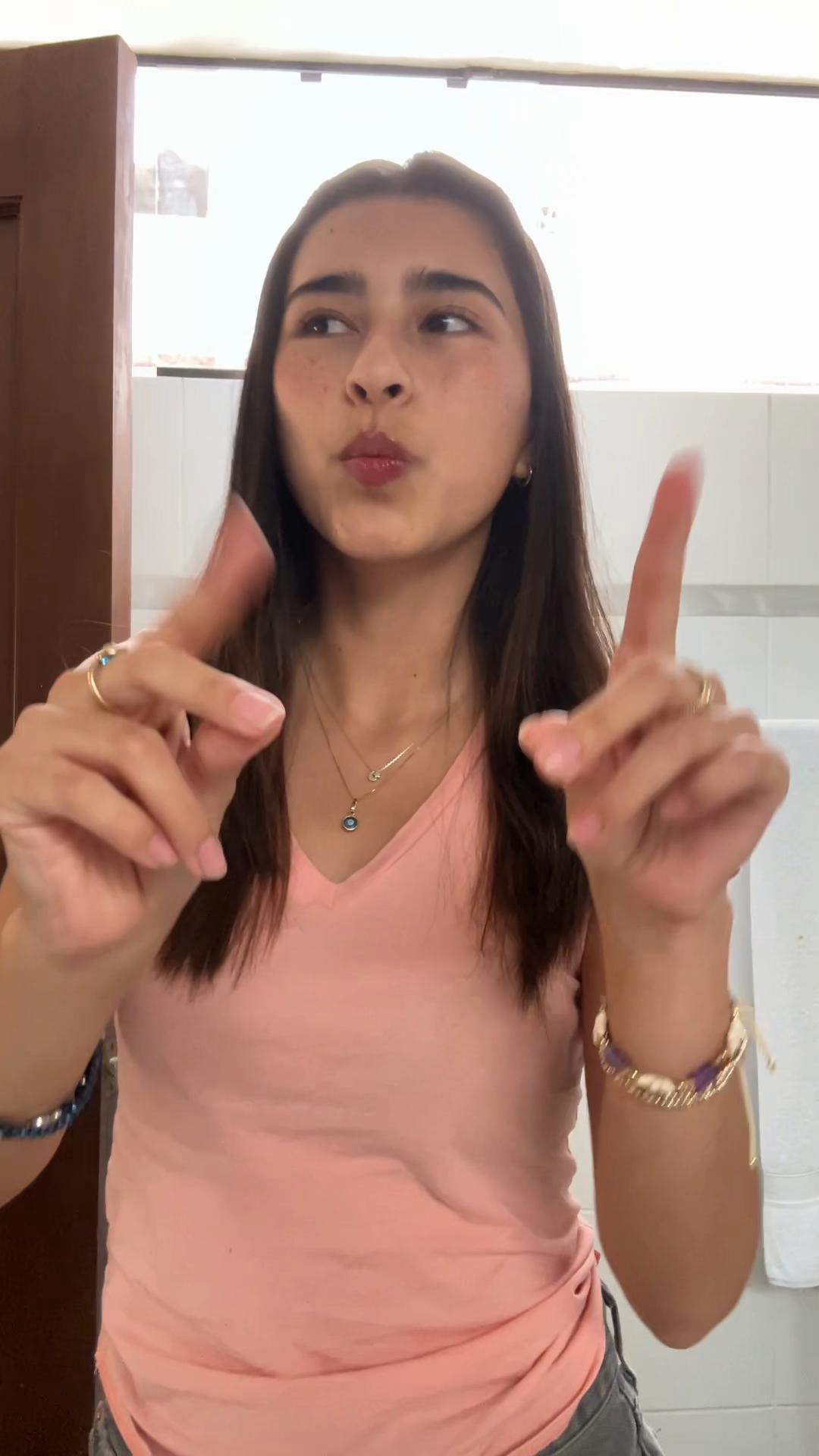 @aleee