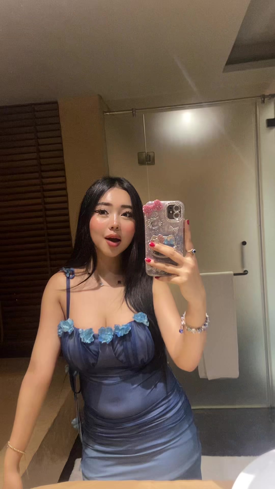 @Yourkeemanoodle