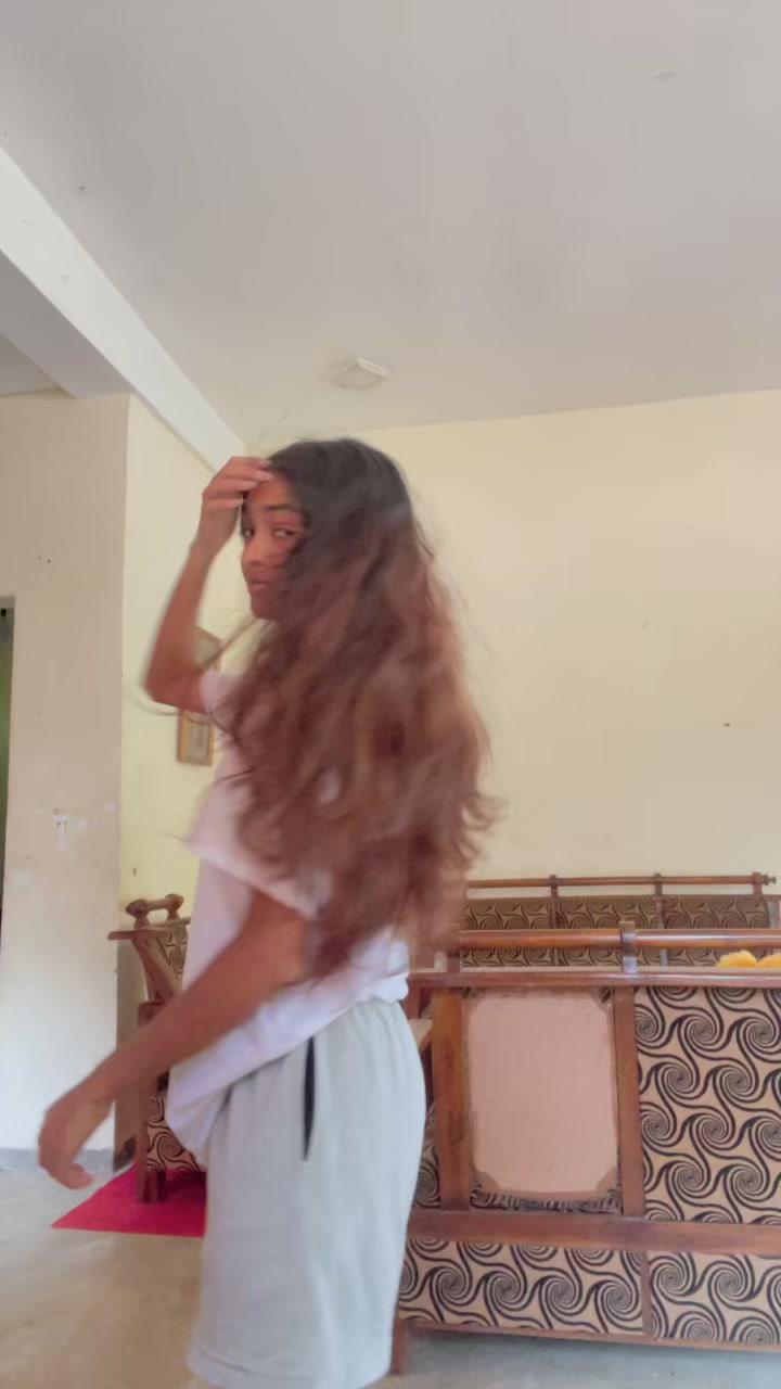 @"𝓐𝓫𝓱𝓲 𝓰𝓲𝓻𝓵 🎀🤍"