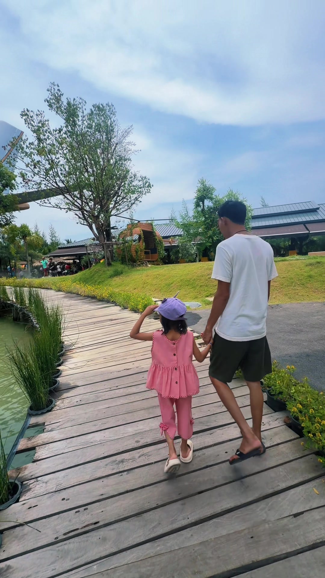 @Por Kamonchanok