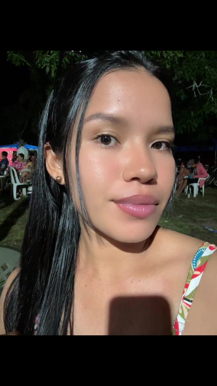 @L O R E N A 🌸