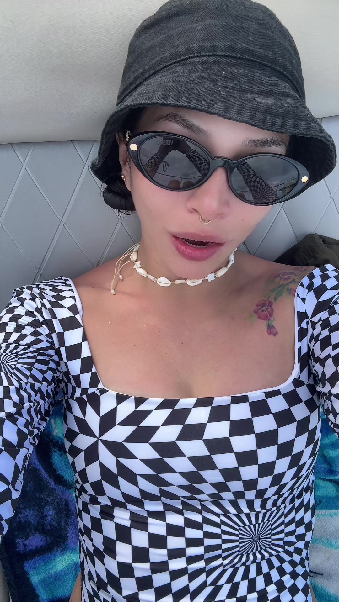 @𝓐𝓵𝓲𝓕𝓵𝓸𝔂𝓭 ✨