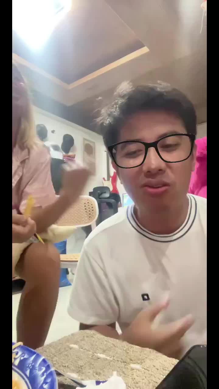 @claribellmaedio28
