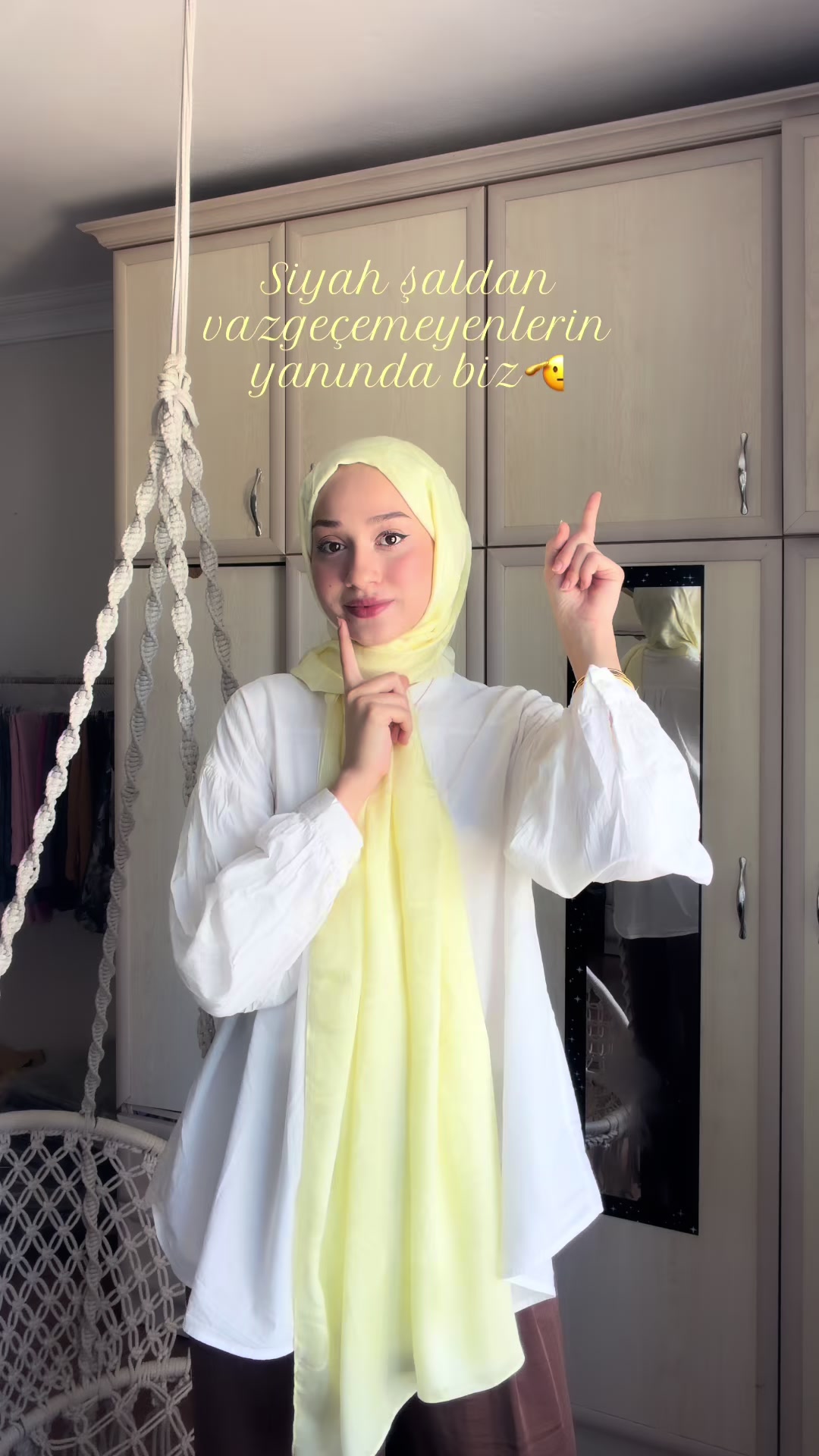 @Esmos 𐙚