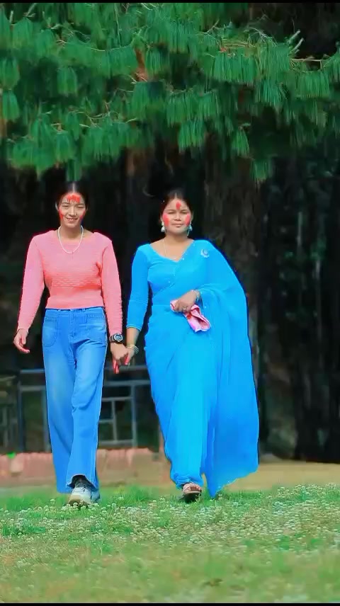 @Aaruuu😘🦋