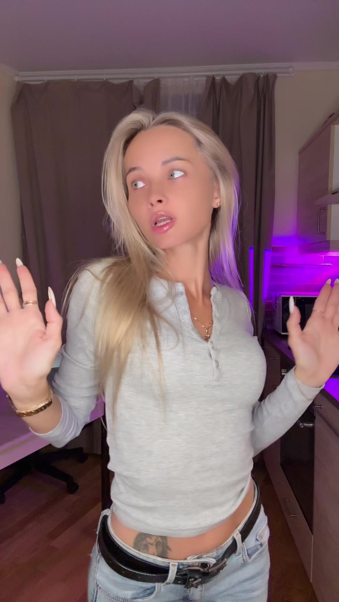 @Per_aniaa
