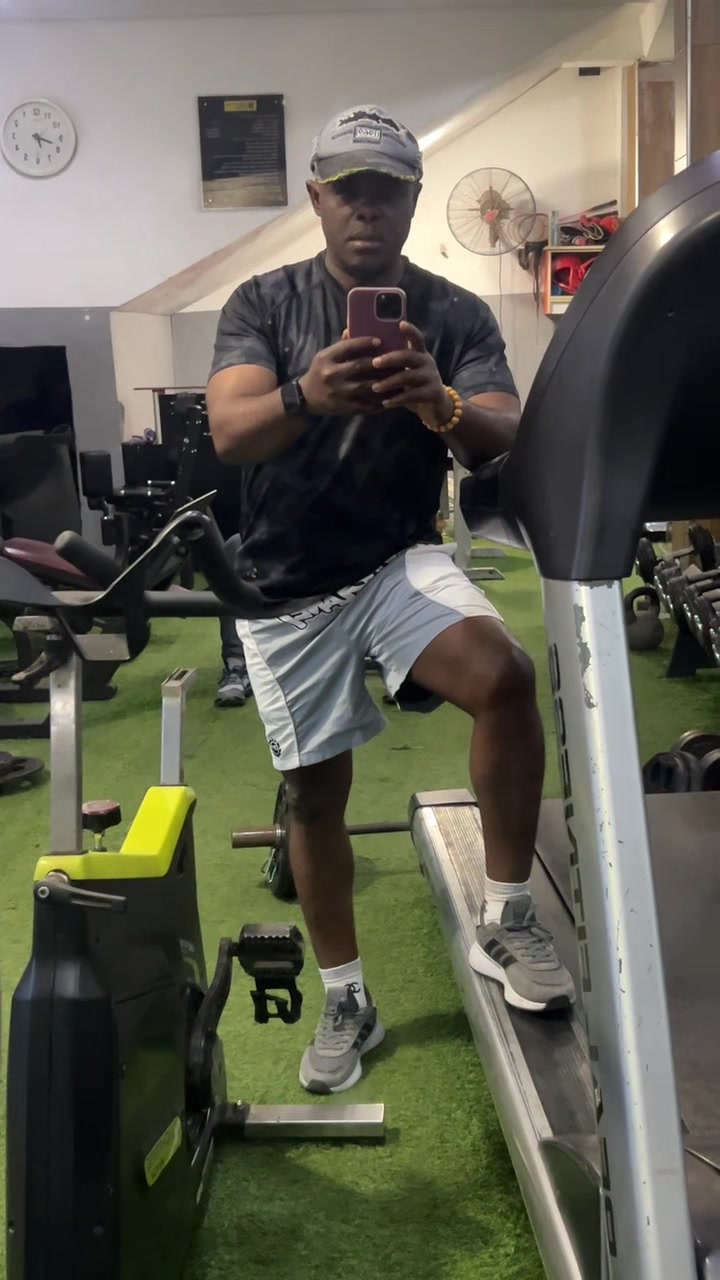 @tommyvicky