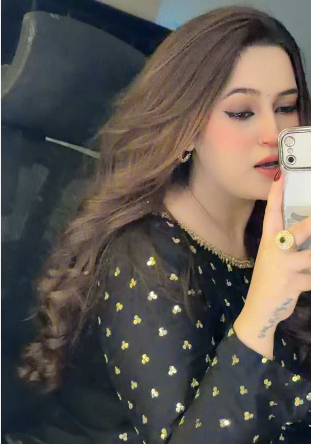 @ZARA SAEED &hearts;️