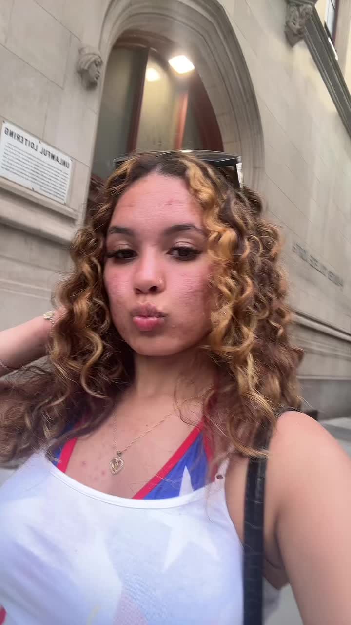 @dessyy🍒