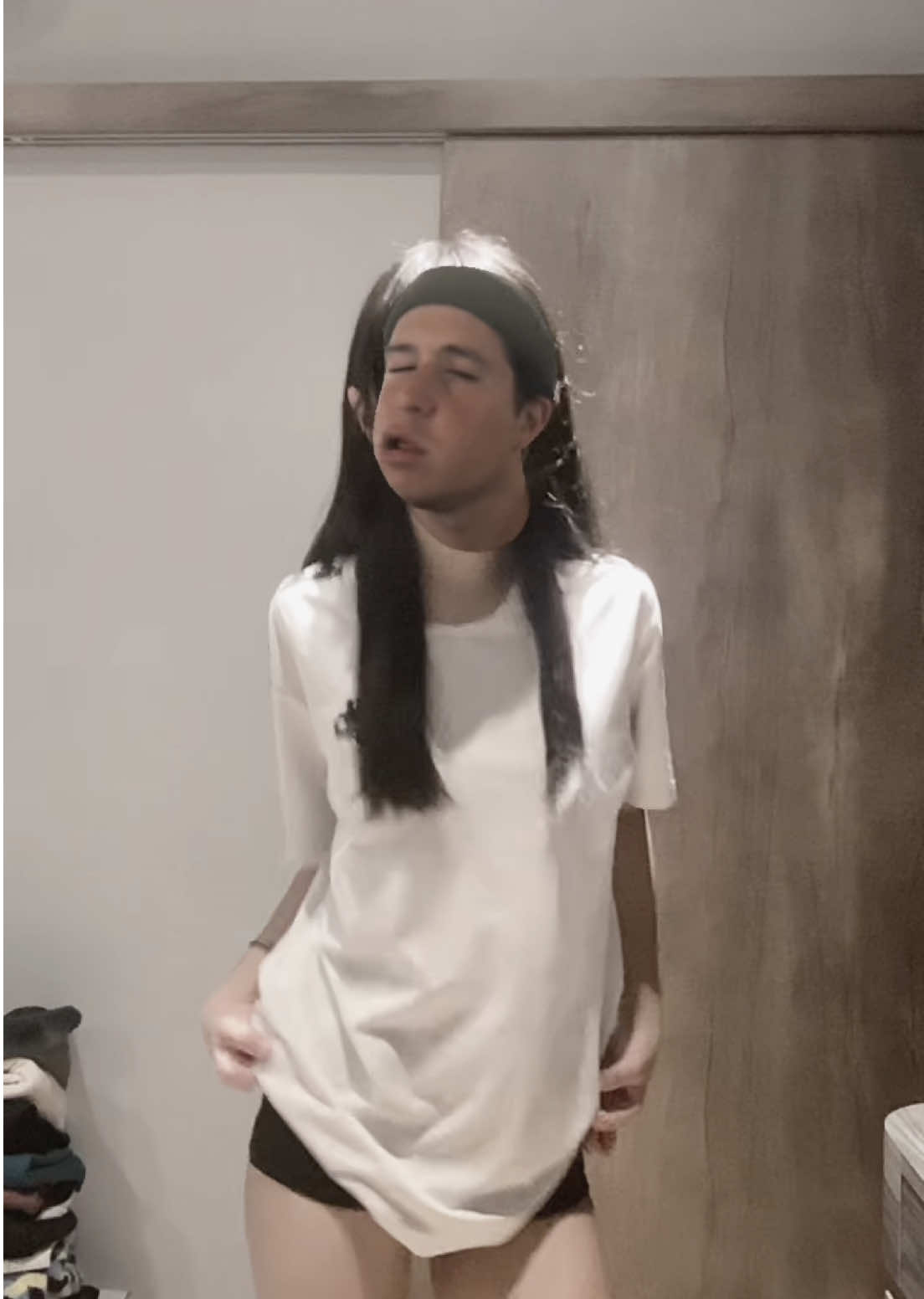 @Xr.
