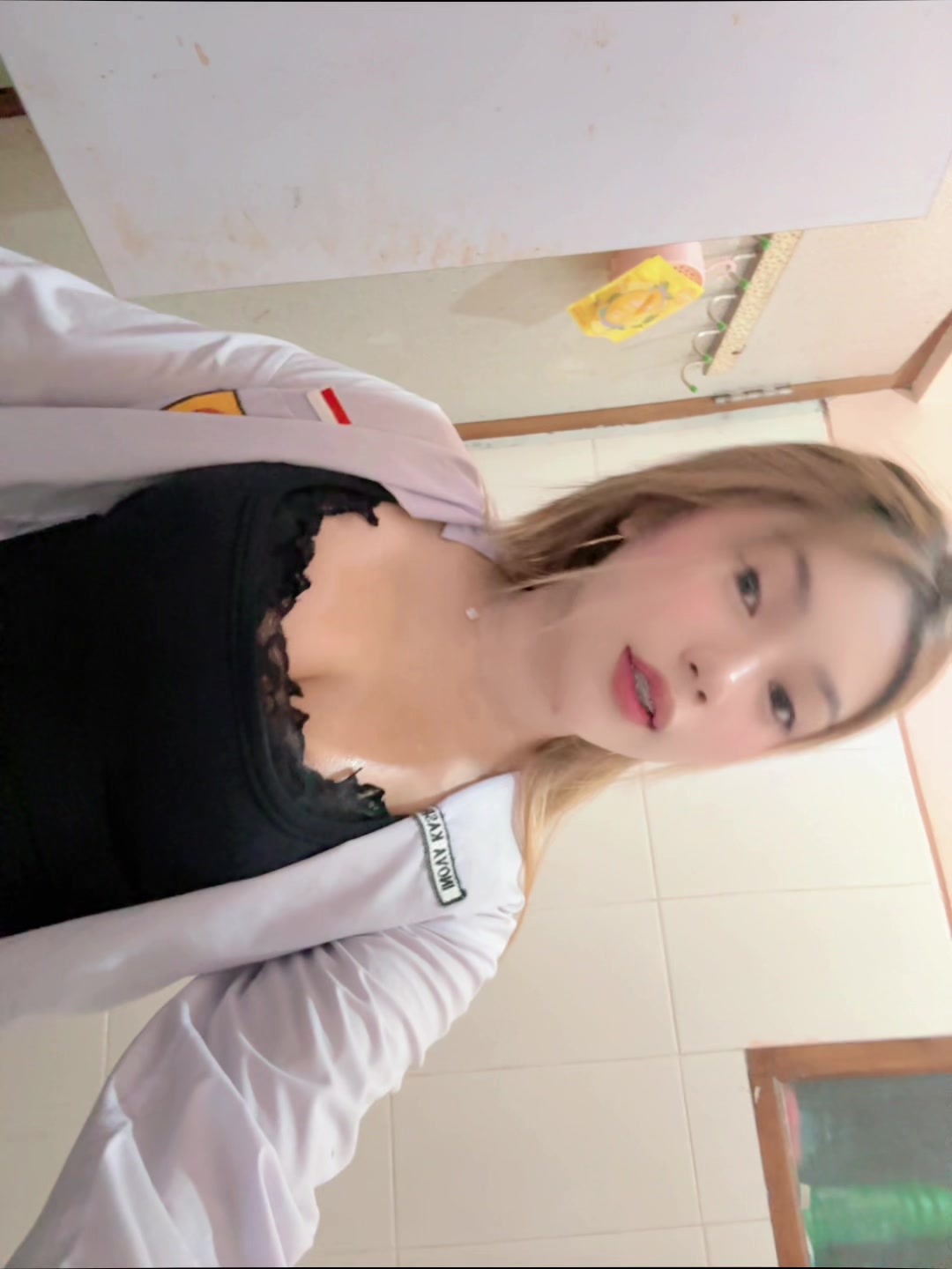 @user85437746199