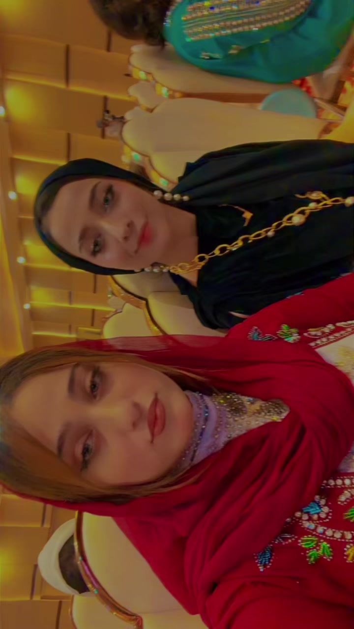 @🦋Ghezal Nazari4. 👑