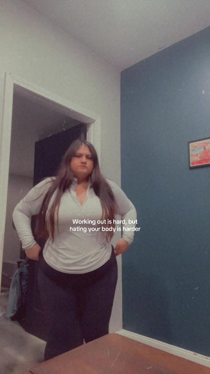 @Lexi🦋 | Plus Size Creator