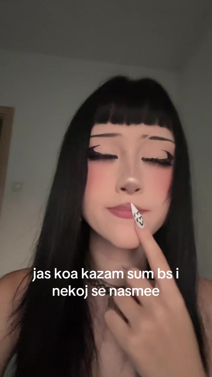 @Andrea ひ