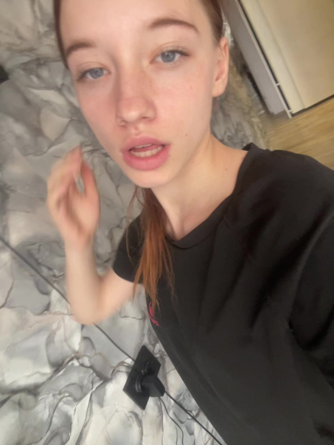 @паня😜😜