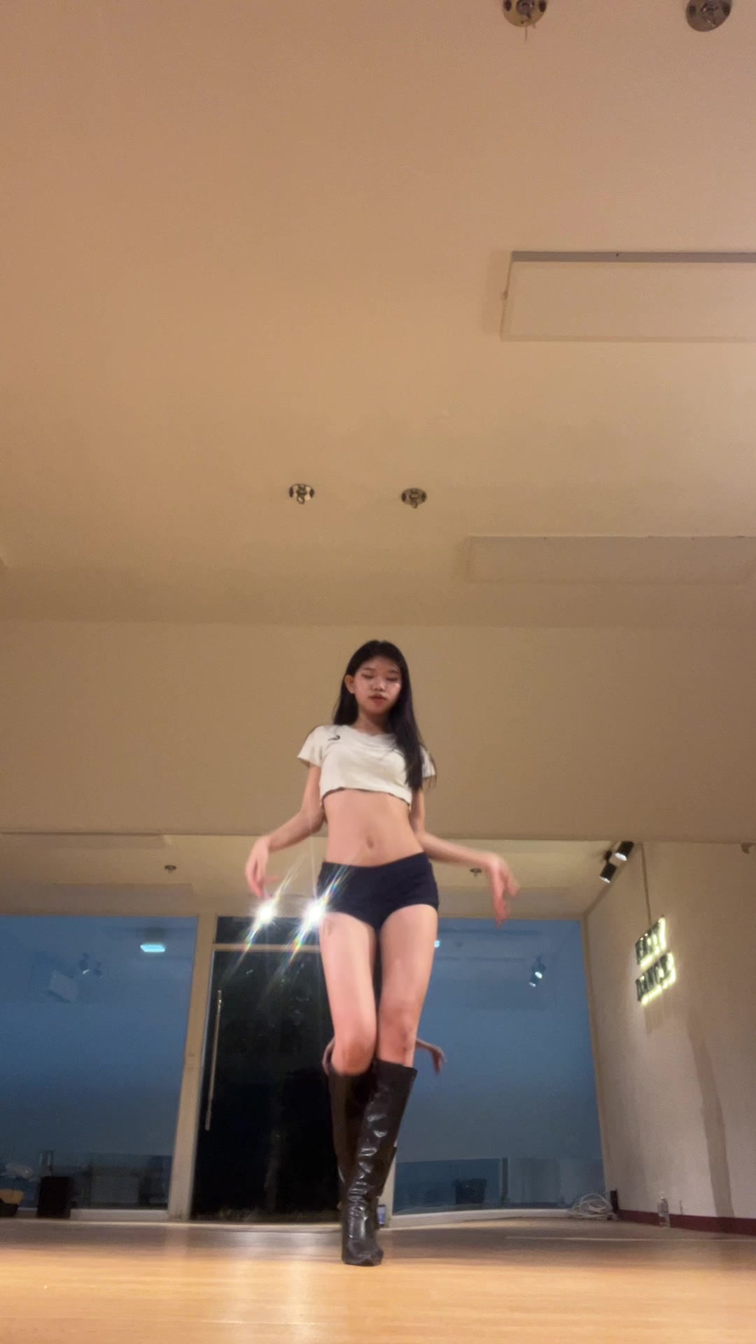 @3