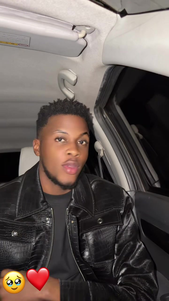 @𝑴𝒓 𝒑𝒐𝒑𝒖𝒍𝒂𝒊𝒓𝒆 🇨🇩📌