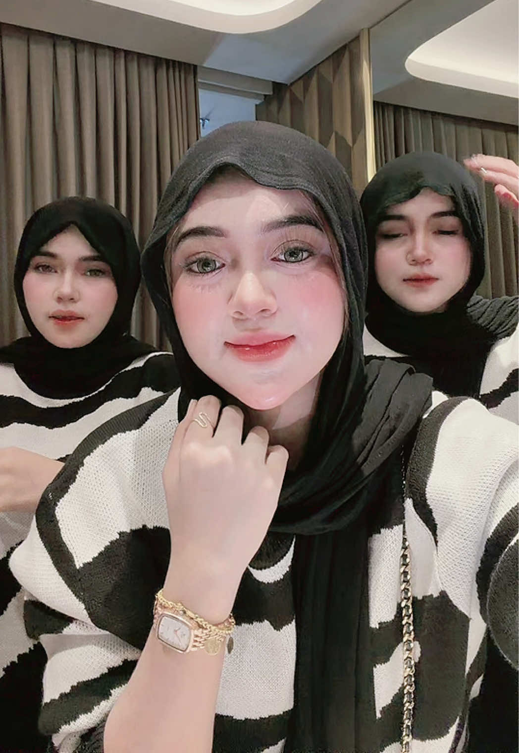 @Cewek Maduraa