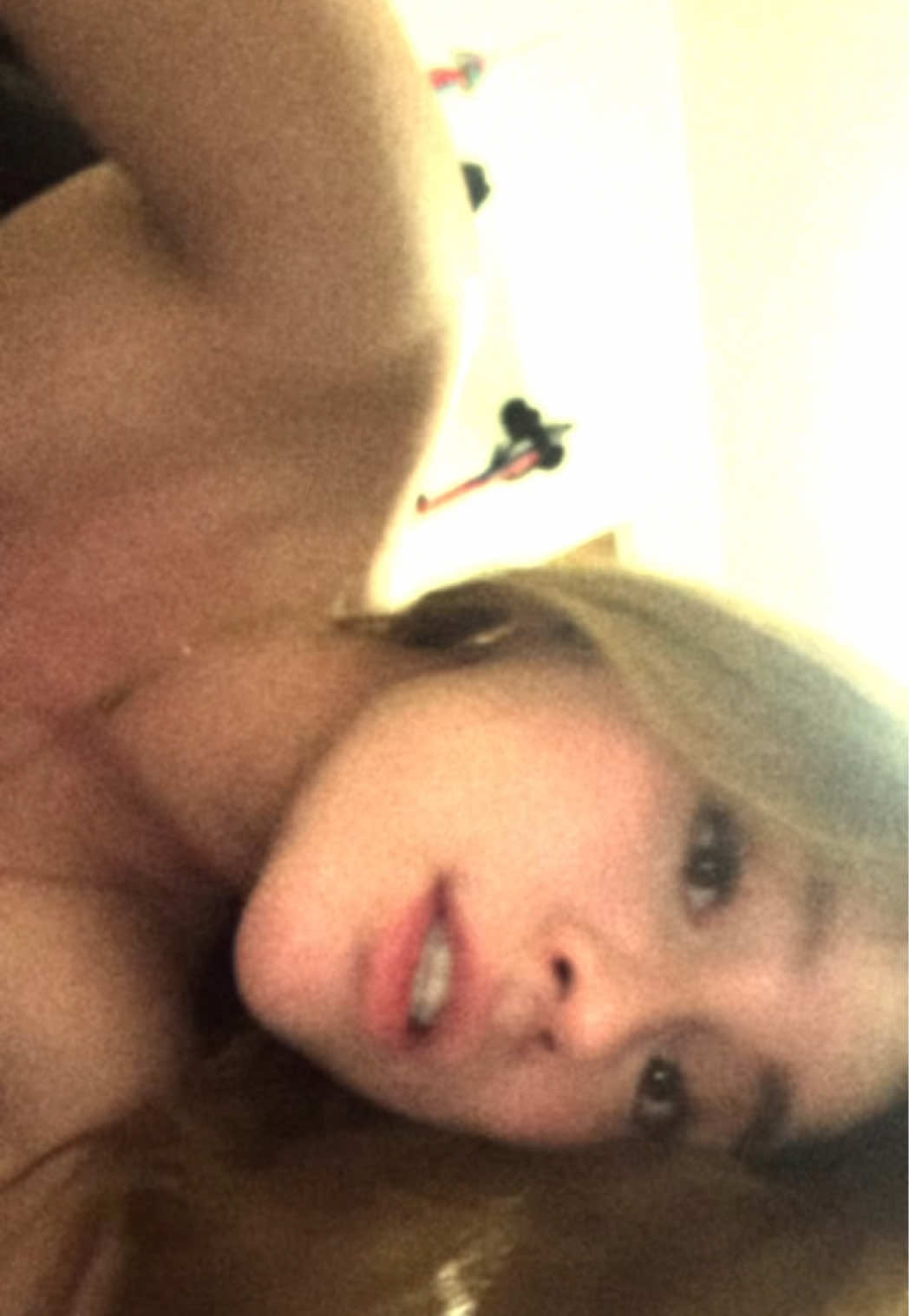 @_anaaslzz