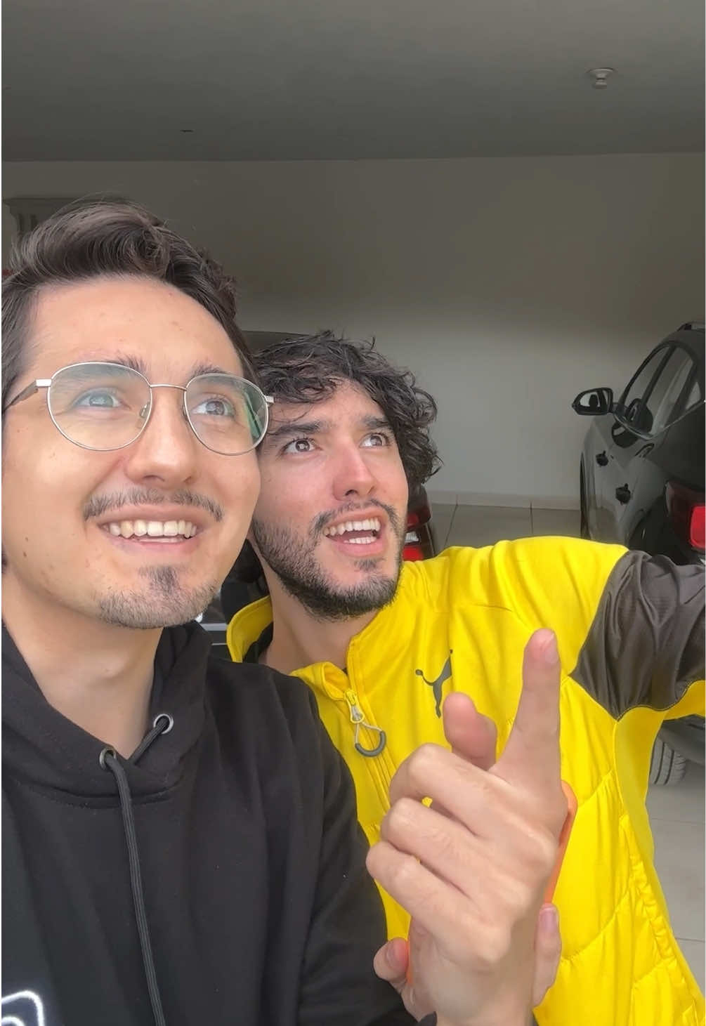 @Emiliano Lim&oacute;n