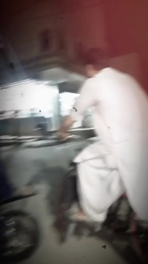 @B R 💫