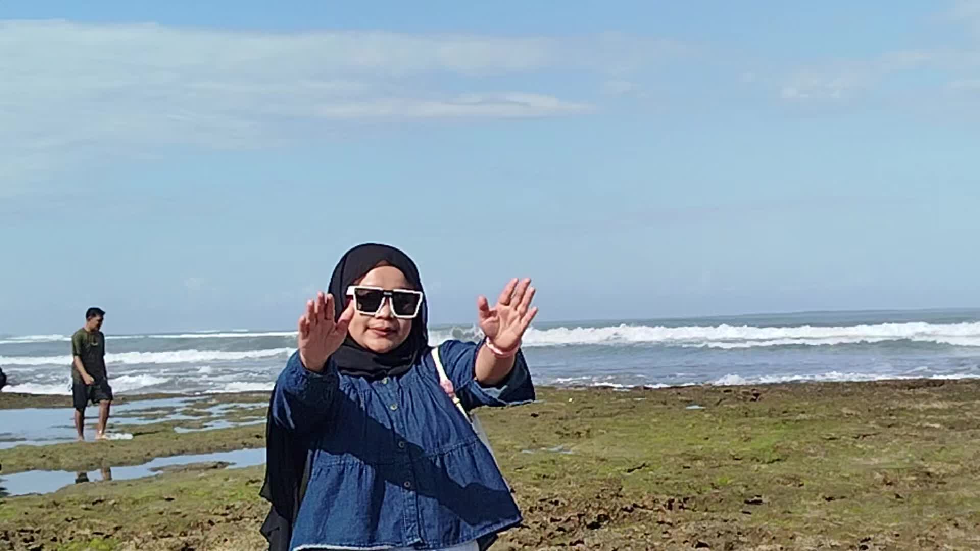 @ini.dewwwii