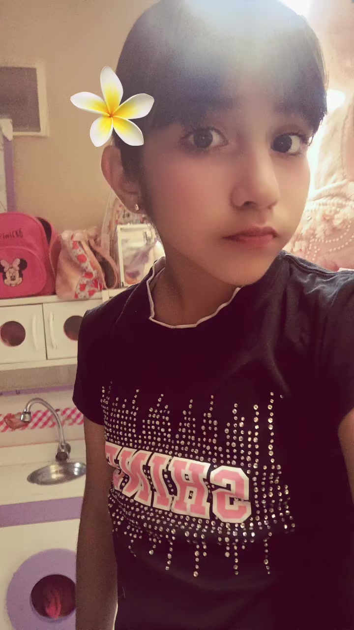 @yaretzi 👑