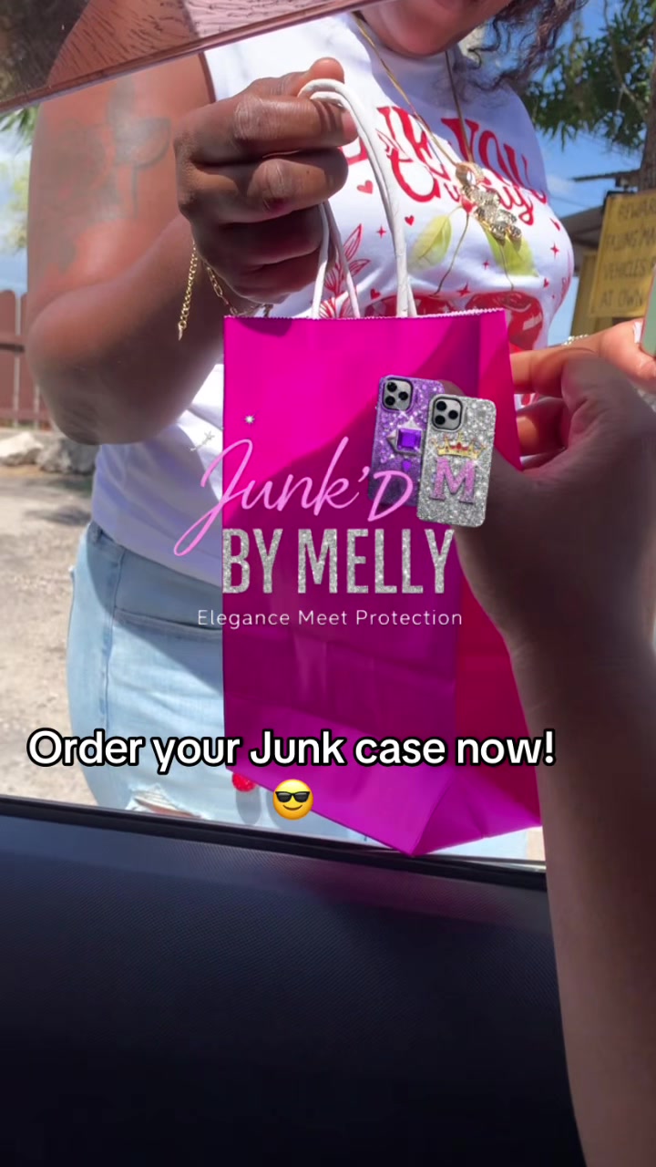 @Junk’DByMelly