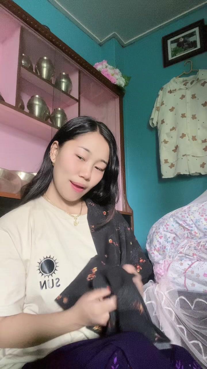 @Alisha Gurung &hearts;️