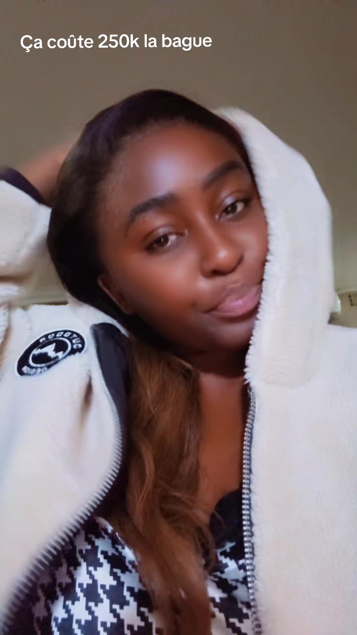@La lionne 🦁 🇨🇩🇨🇩🇨🇩🇨🇩