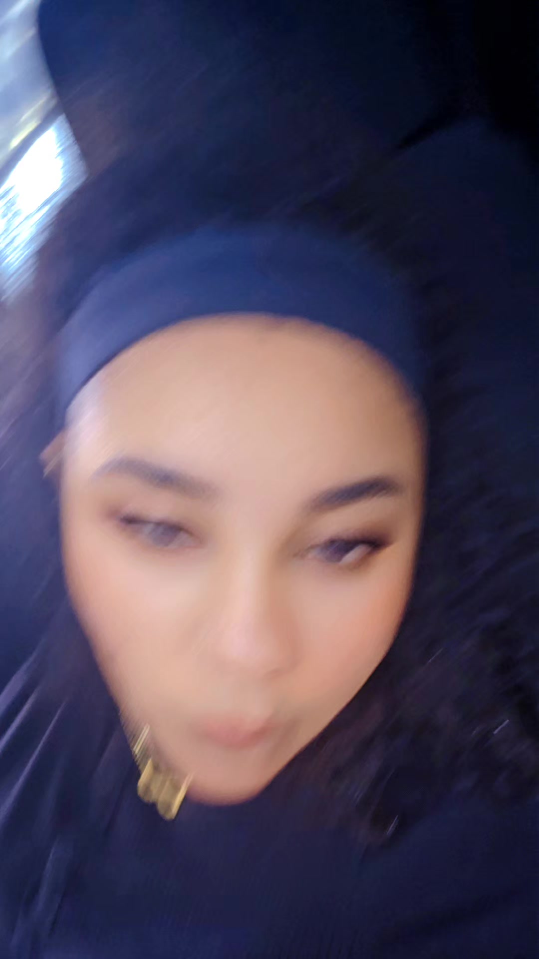 @Diana.