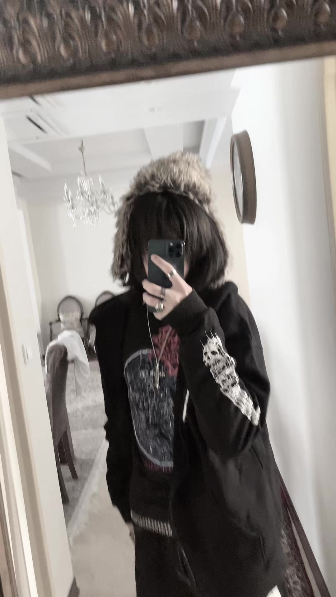 @blooodyravenn